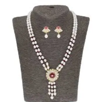 perfect Pearl Necklaces